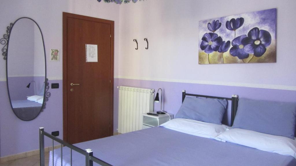 Flower Inn Ciampino Pokoj fotografie
